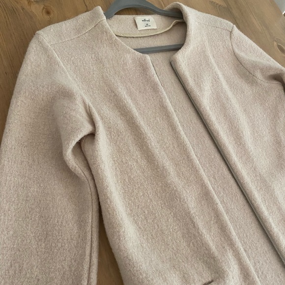 Aritzia Banville Jacket - Picture 4 of 6